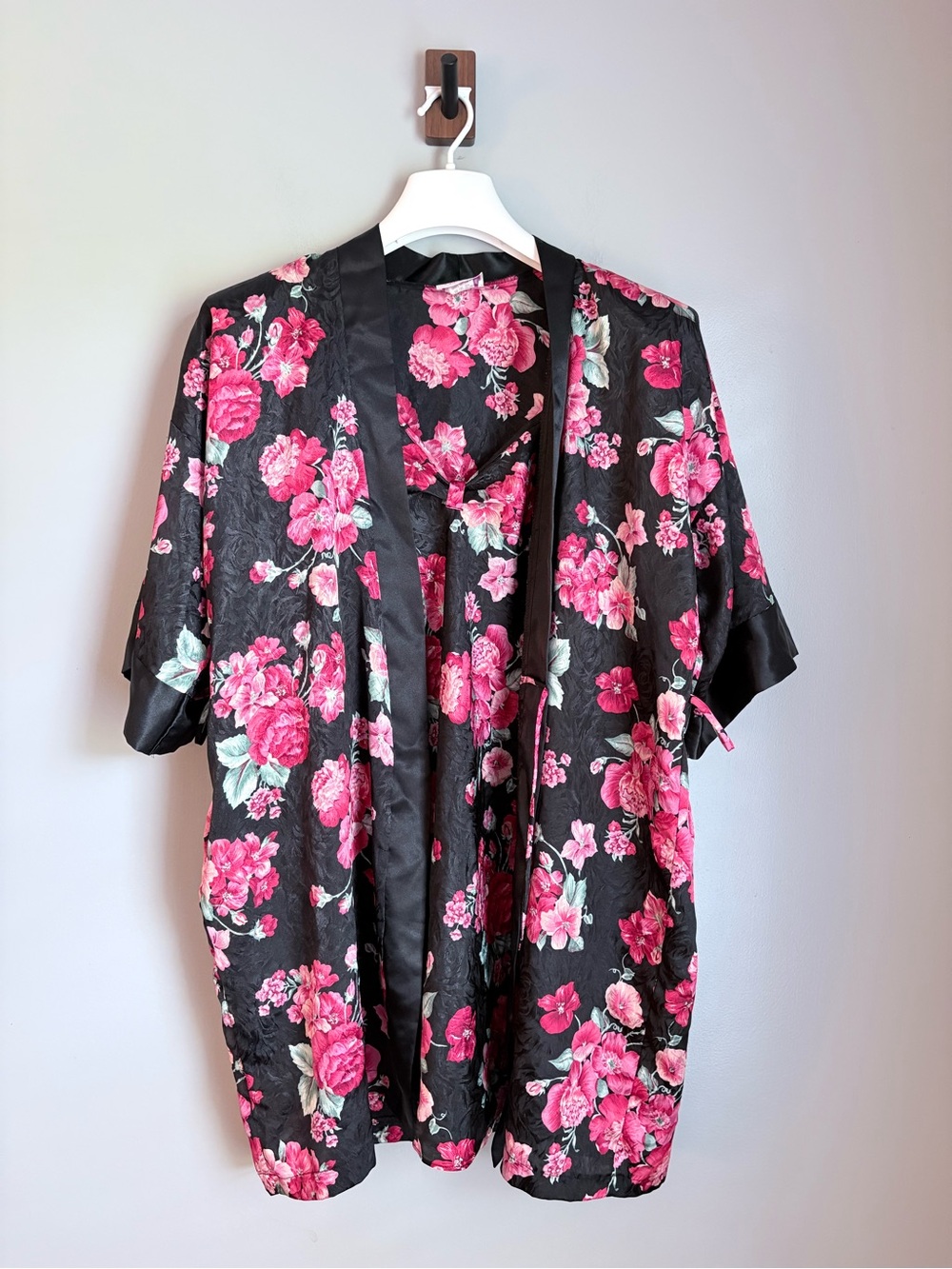 Vintage Oistelle & Roses 2 Piece Robe Chemise Set Floral Satin Jacquard